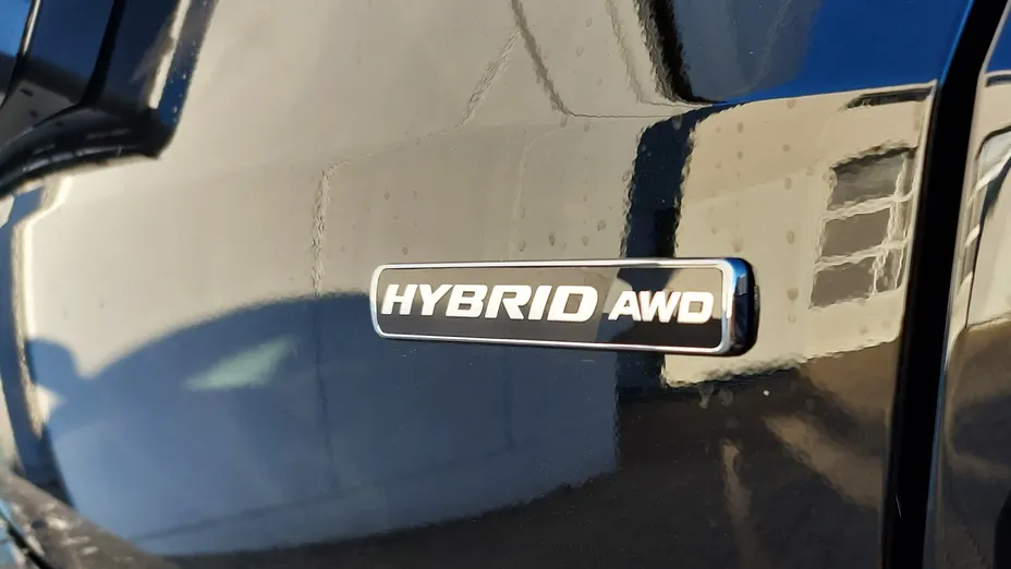 FORD Kuga Kuga 2.5 FHEV FWD ST-Line X eCVT Nowy