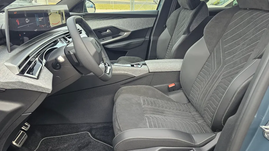 PEUGEOT 3008 3008 1.2 PureTech mHEV GT e-DCS6 Nowy