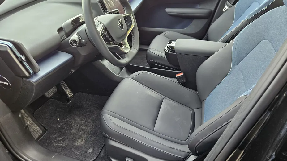 VOLVO EX30 EX30 69kWh Twin Motor Ultra