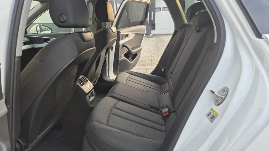 AUDI A4 A4 45 TFSI mHEV Quattro S tronic