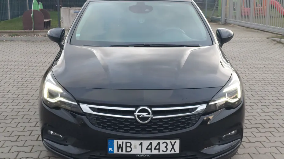 OPEL Astra -