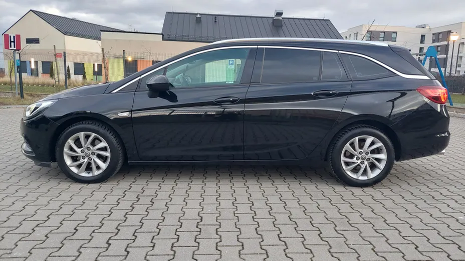 OPEL Astra -