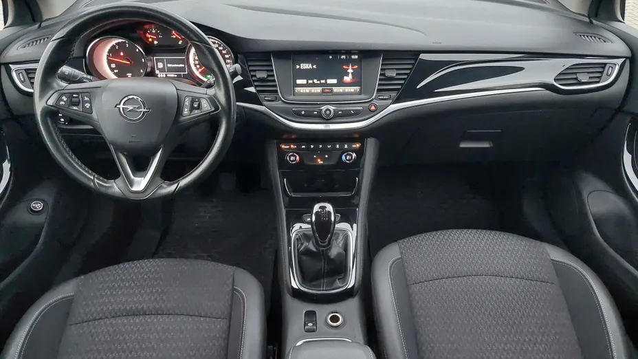 OPEL Astra -