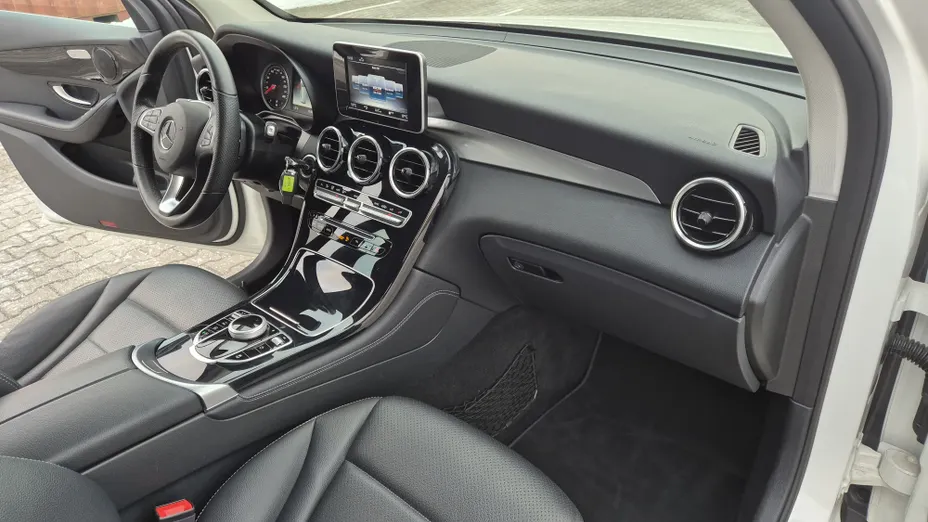 MERCEDES-BENZ GLC GLC 220 d 4-Matic