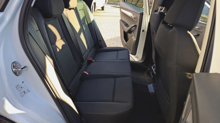 SKODA Karoq Karoq 1.5 TSI ACT Selection DSG Nowy