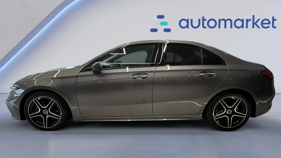 MERCEDES-BENZ A Klasa A 200 AMG Line 7G-DCT