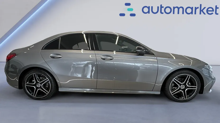 MERCEDES-BENZ A Klasa A 200 AMG Line 7G-DCT