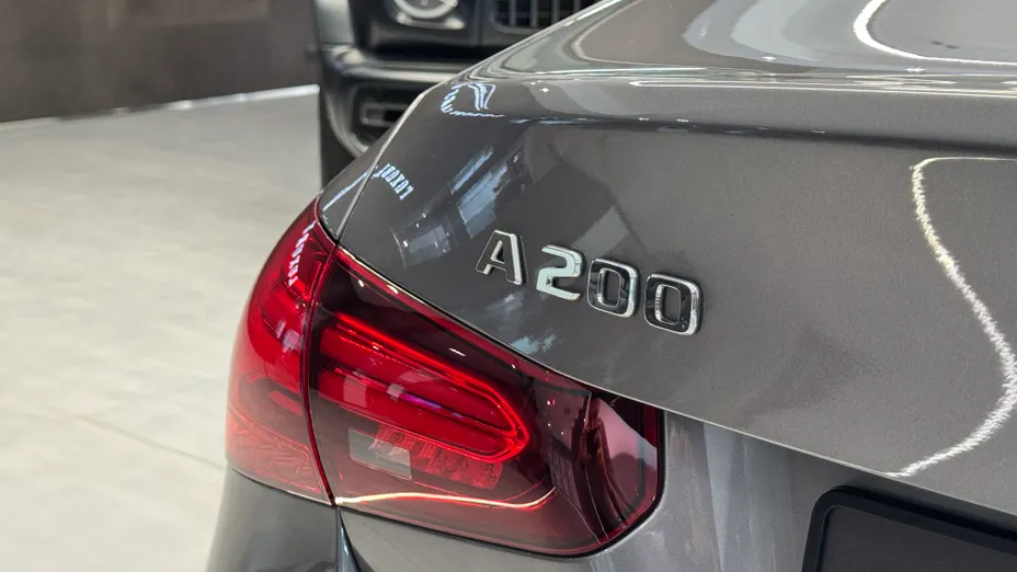 MERCEDES-BENZ A Klasa A 200 AMG Line 7G-DCT