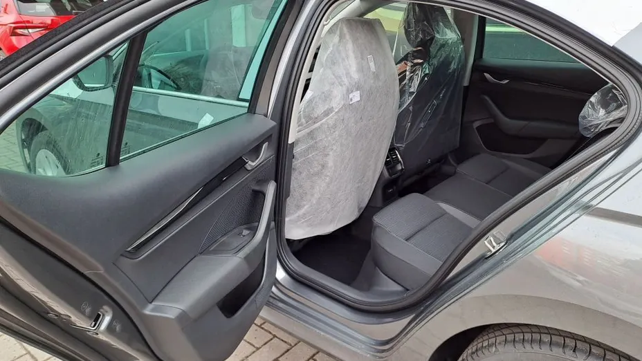 SKODA Octavia Octavia 1.5 TSI Edition 130 Selection Nowy
