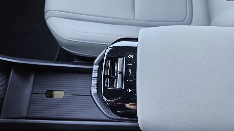 VOLVO EX30 EX30 51kWh Single Motor Plus