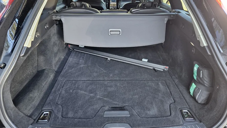 VOLVO V90 V90 CC B4 D AWD Pro aut