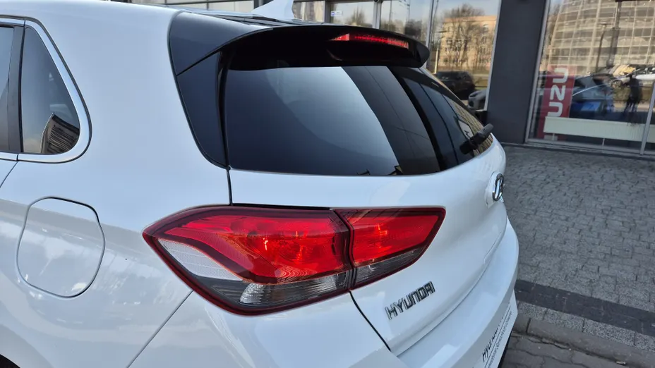 HYUNDAI i30 i30 1.0 T-GDI Smart