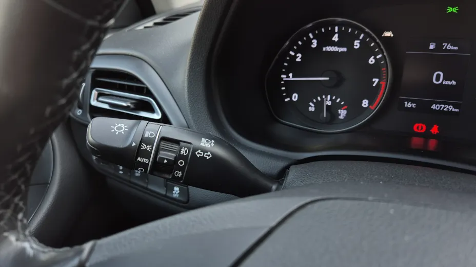 HYUNDAI i30 i30 1.0 T-GDI Smart