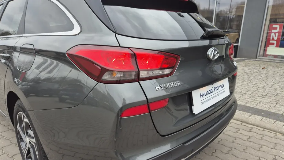 HYUNDAI i30 i30 1.0 T-GDI Smart