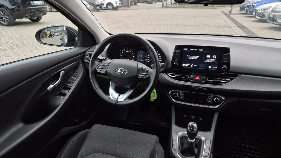 HYUNDAI i30 i30 1.0 T-GDI Smart