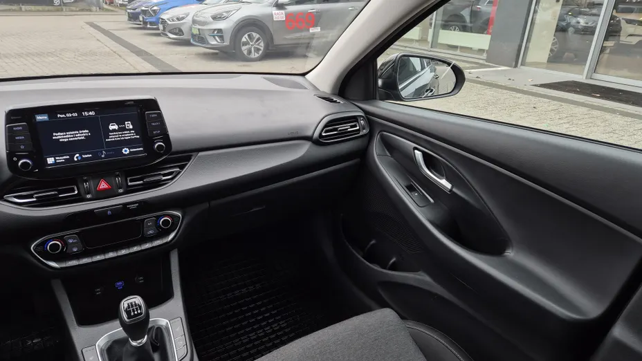 HYUNDAI i30 i30 1.0 T-GDI Smart