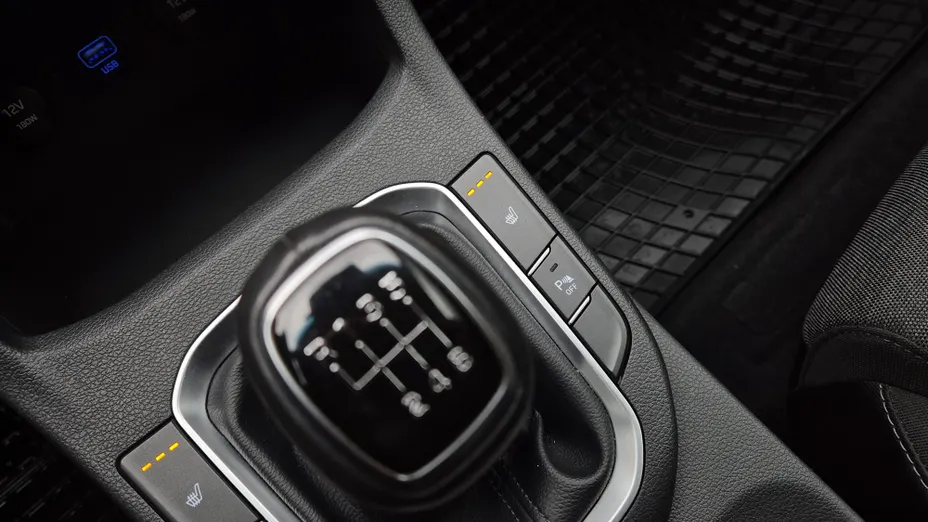 HYUNDAI i30 i30 1.0 T-GDI Smart