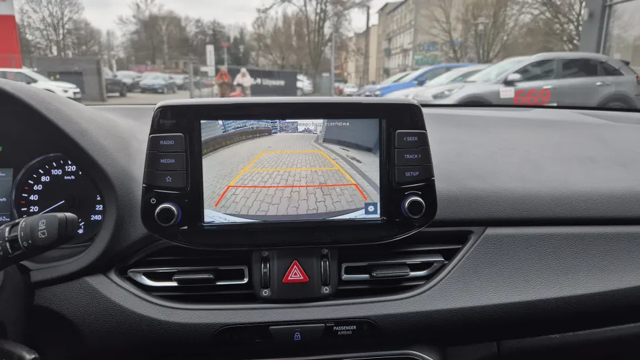 HYUNDAI i30 i30 1.0 T-GDI Smart