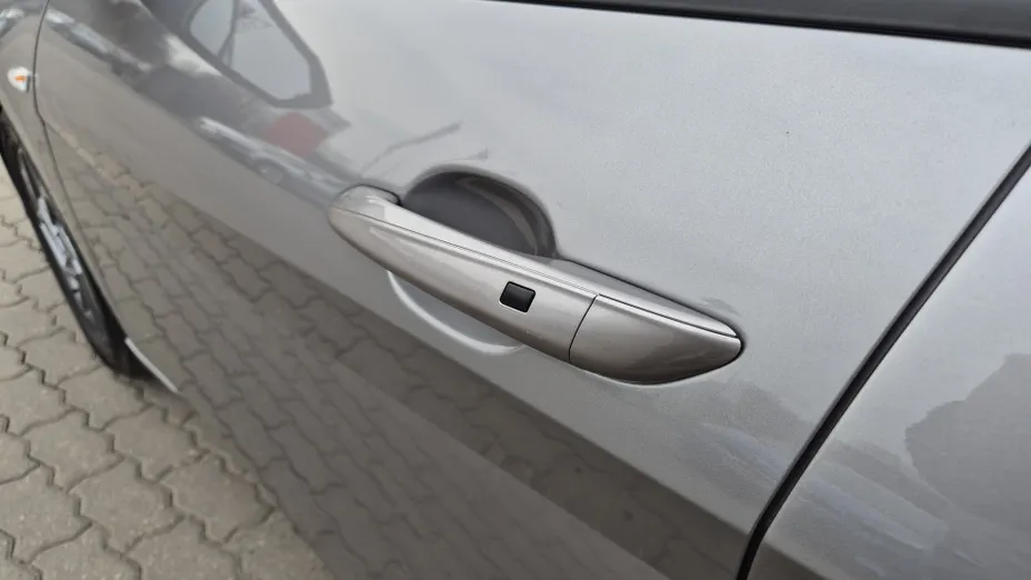 HYUNDAI Elantra Elantra 1.6 Modern CVT