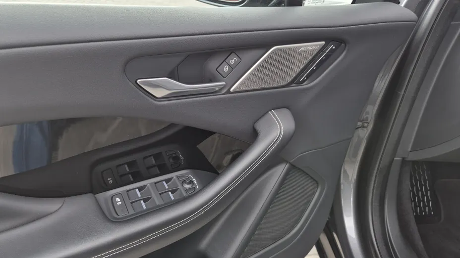 JAGUAR I-Pace I-Pace EV400 AWD S