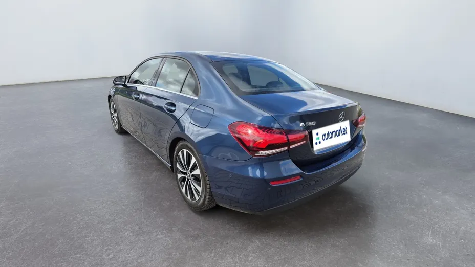 MERCEDES-BENZ A Klasa A 180 Style 7G-DCT