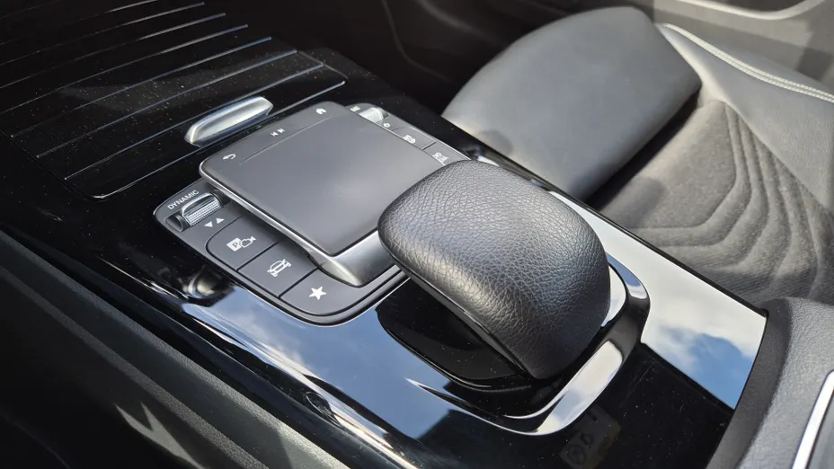 MERCEDES-BENZ A Klasa A 180 Style 7G-DCT