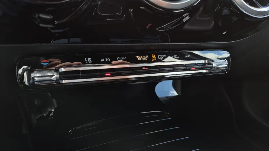 MERCEDES-BENZ A Klasa A 180 Style 7G-DCT