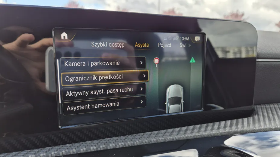 MERCEDES-BENZ A Klasa A 180 Style 7G-DCT