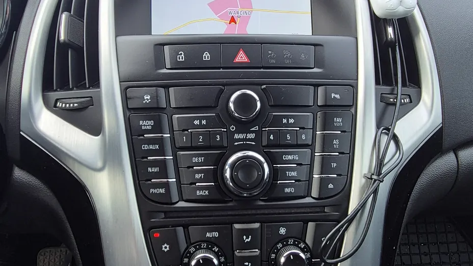 OPEL Astra Astra IV GTC 1.6 T Enjoy