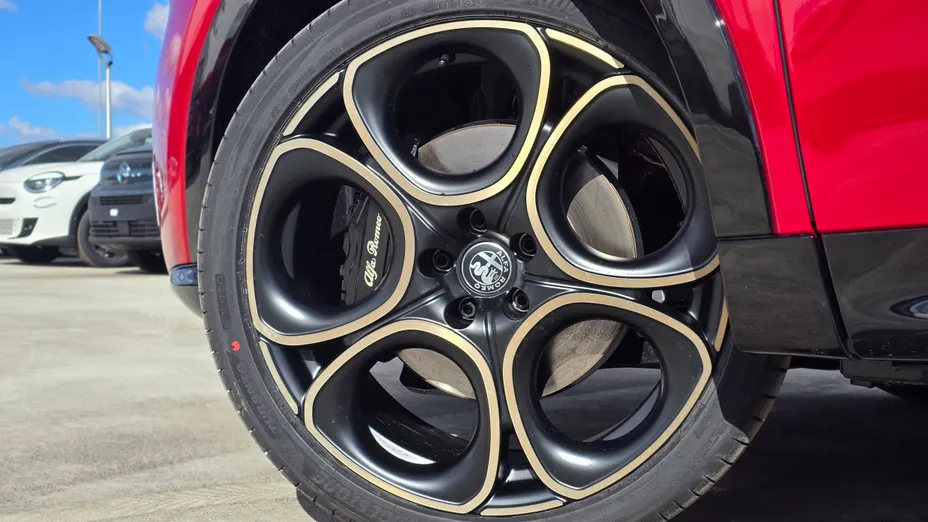 ALFA ROMEO Tonale Tonale 1.5 T4 GSE mHEV Intensa DCT Nowy