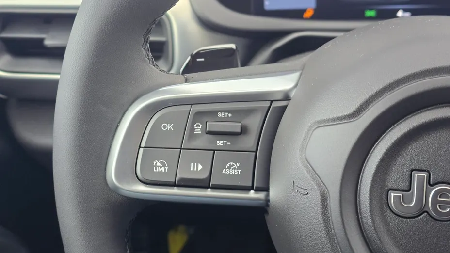 JEEP Avenger Avenger 1.2 T3 mHEV Summit FWD eDCT6 Nowy