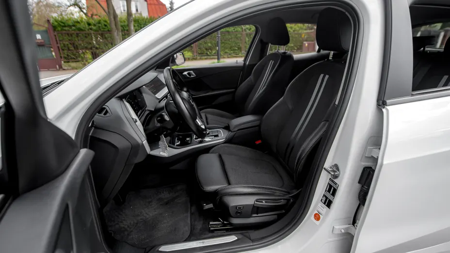 BMW Seria 1 118d Luxury Line sport-aut