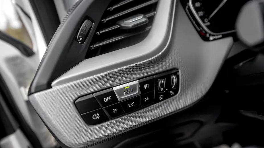 BMW Seria 1 118d Luxury Line sport-aut