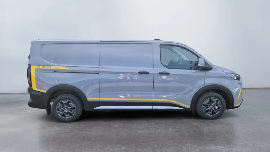 FORD Transit Custom Transit Custom 2.0 EcoBlue 320 L2H1 Trail Nowy