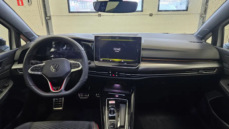 VOLKSWAGEN Golf Golf VIII 2.0 TSI GTI Clubsport DSG Nowy