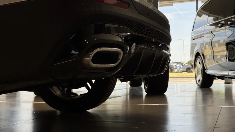 MERCEDES-BENZ GLB GLB 200 AMG Line 7G-DCT