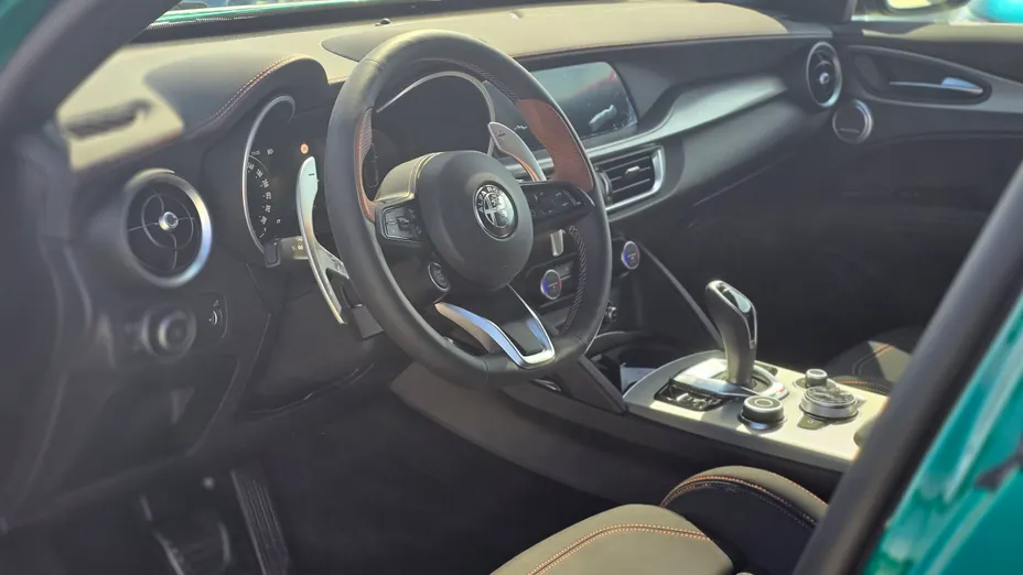 ALFA ROMEO Stelvio Stelvio 2.0 Turbo Intensa Q4 aut Nowy