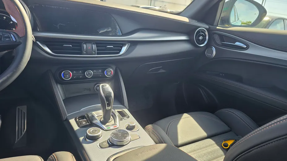 ALFA ROMEO Stelvio Stelvio 2.0 Turbo Intensa Q4 aut Nowy