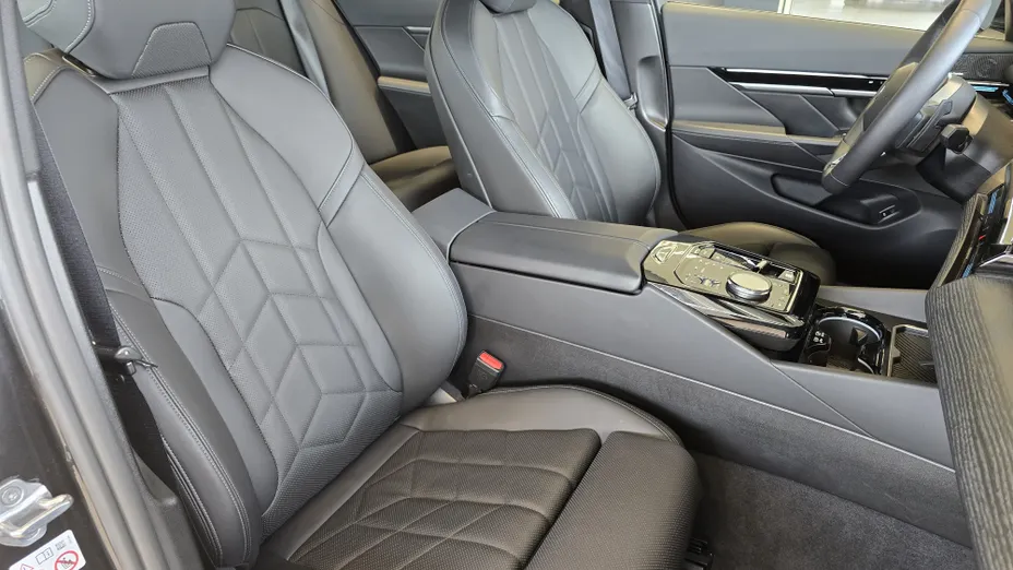 BMW Seria 5 520d xDrive mHEV M Sport aut