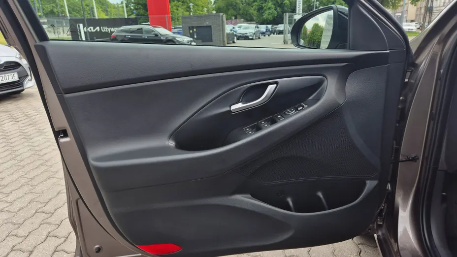 HYUNDAI i30 i30 1.0 T-GDI Smart