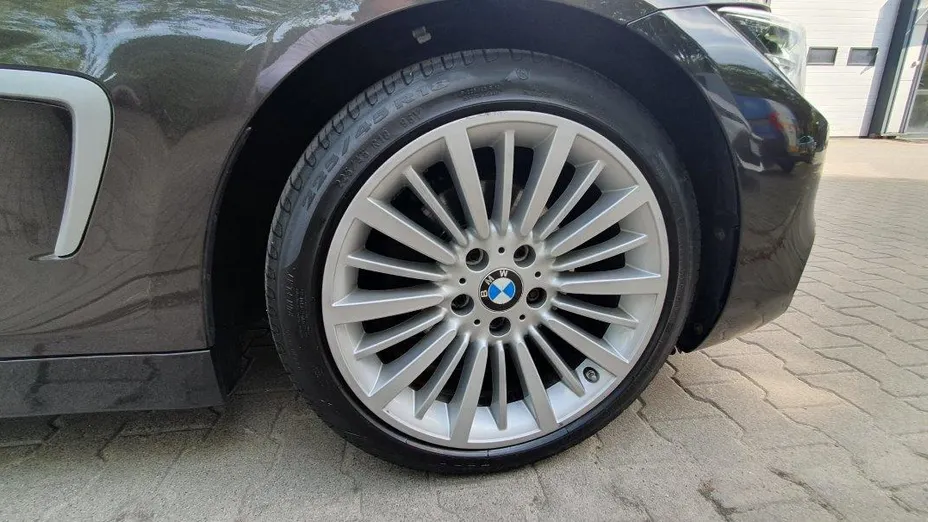 BMW Seria 4 418d Luxury Line