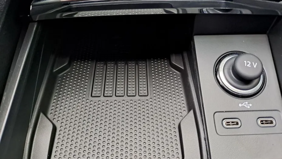 SKODA Karoq Karoq 1.5 TSI ACT Sportline DSG Nowy