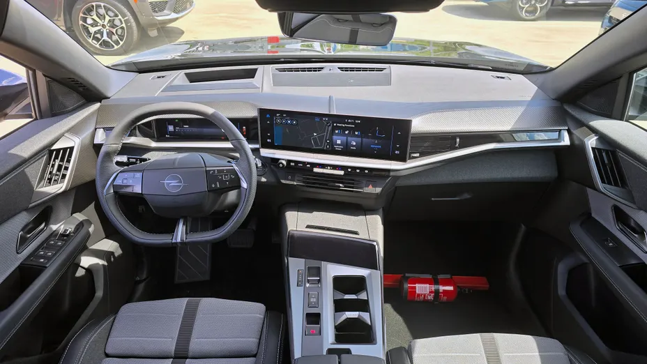 OPEL Grandland Grandland 1.2 T mHEV GS S&S eDTC6 Nowy