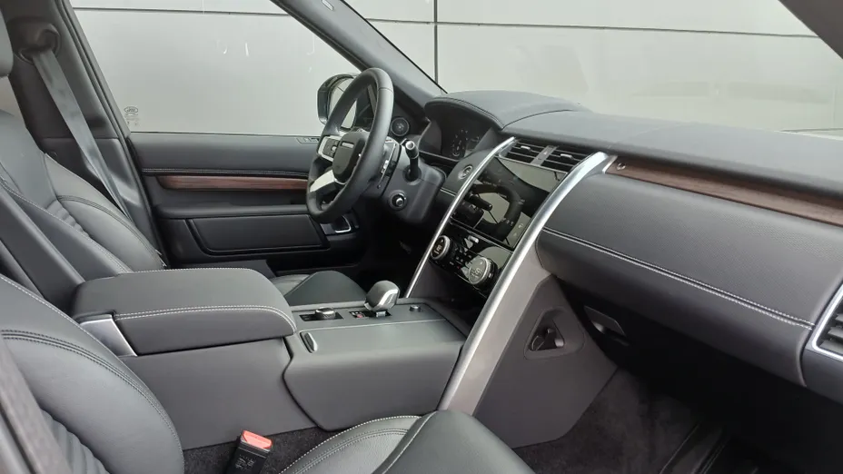 LAND ROVER Discovery Discovery V 3.0 D250 mHEV Dynamic SE