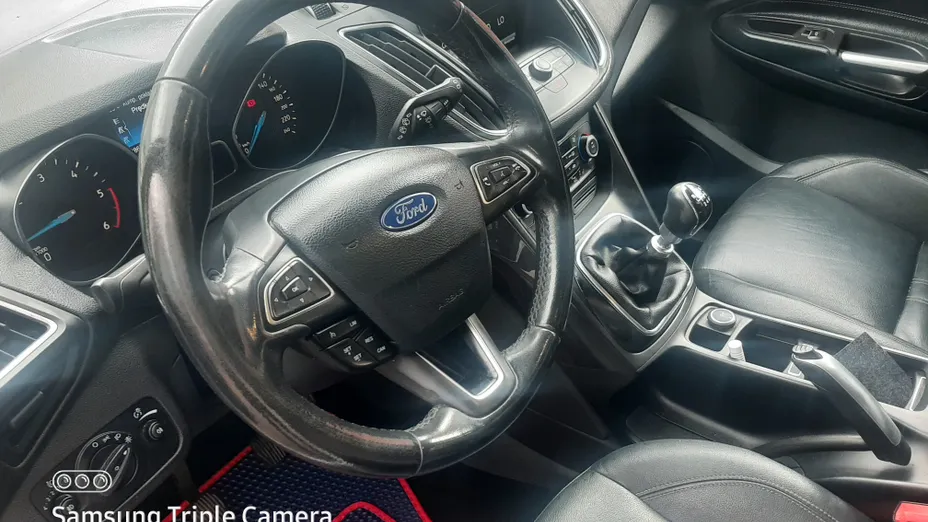 FORD C-MAX C-MAX 1.5 TDCi Titanium