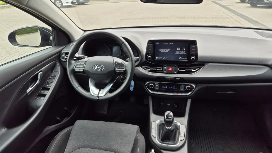 HYUNDAI i30 i30 1.0 T-GDI Smart