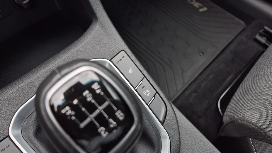 HYUNDAI i30 i30 1.0 T-GDI Smart