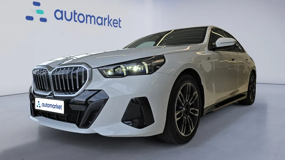 BMW Seria 5 520i mHEV M Sport aut