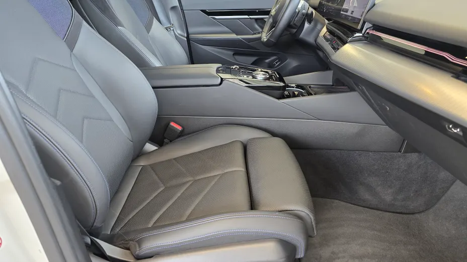 BMW Seria 5 520i mHEV M Sport aut