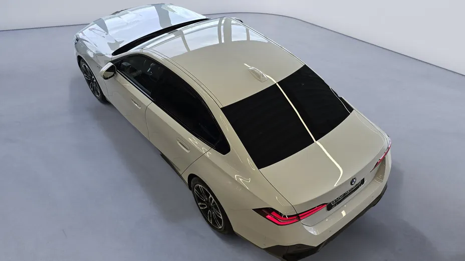 BMW Seria 5 520i mHEV M Sport aut